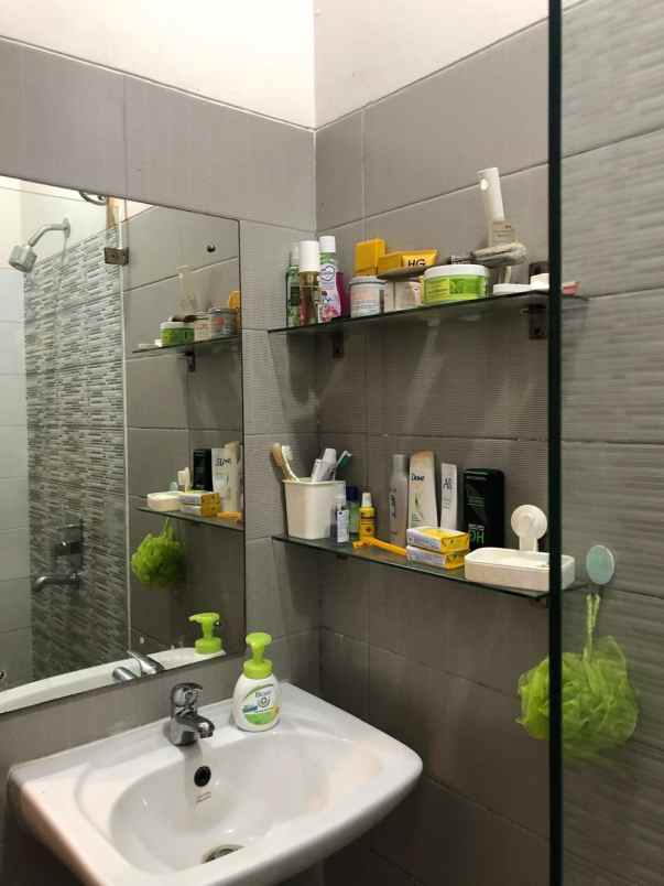 dijual rumah akasia terrace blok a13