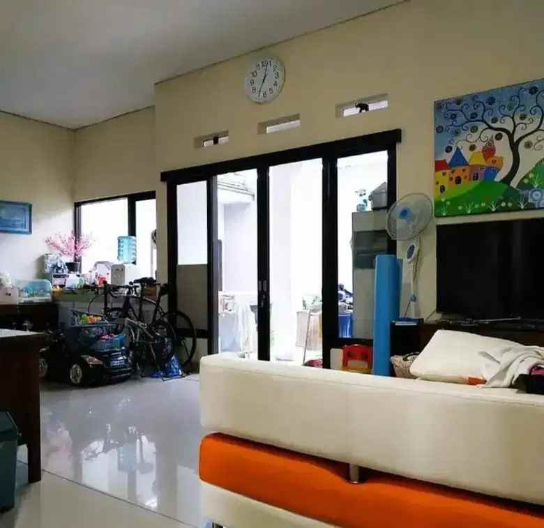 dijual rumah arcamanik bandung