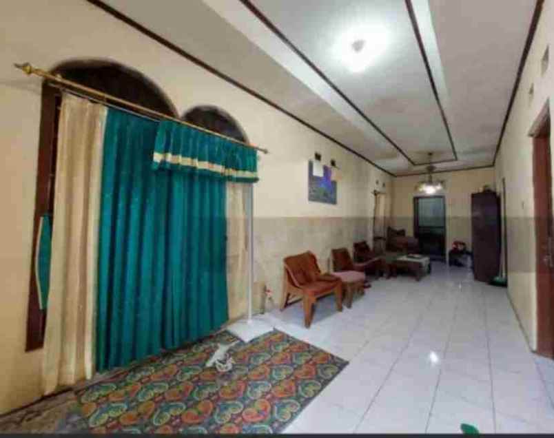 dijual rumah area strategis si setiabudi jakarta