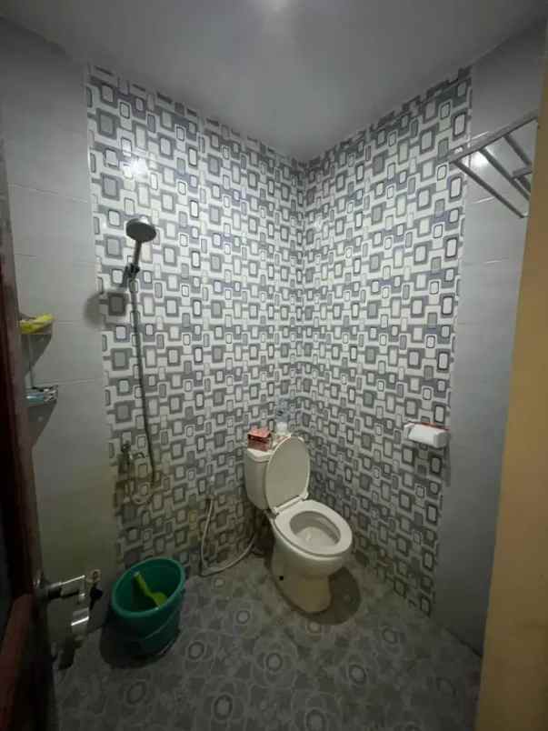 dijual rumah babatan indah surabaya