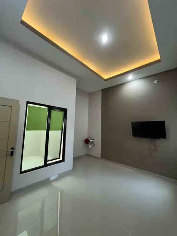 dijual rumah babatan indah surabaya