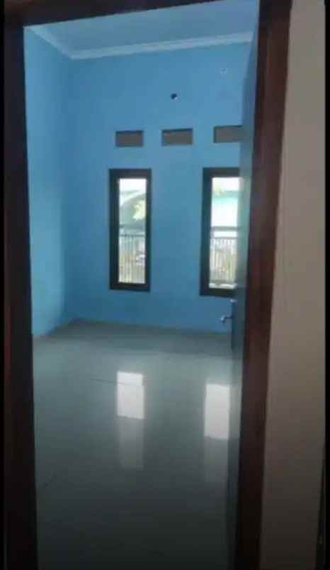dijual rumah babatan indah wiyung
