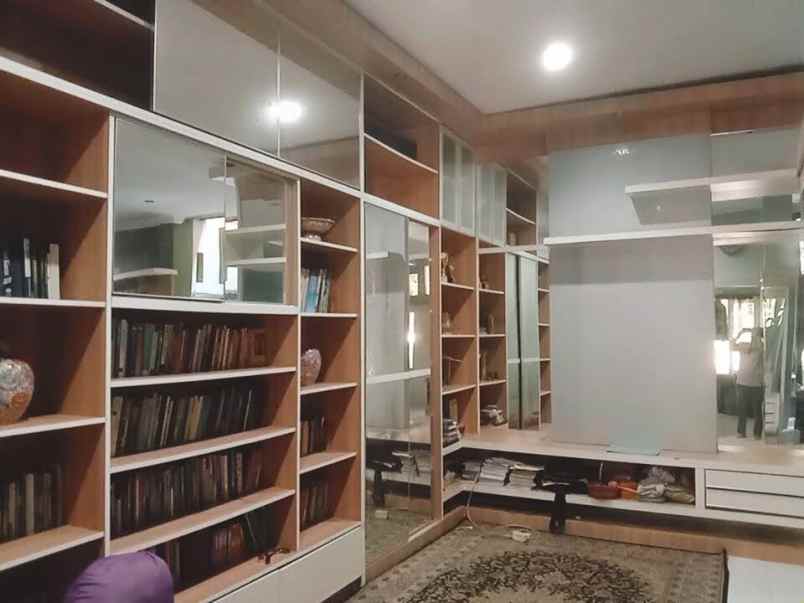 dijual rumah babatan pilang