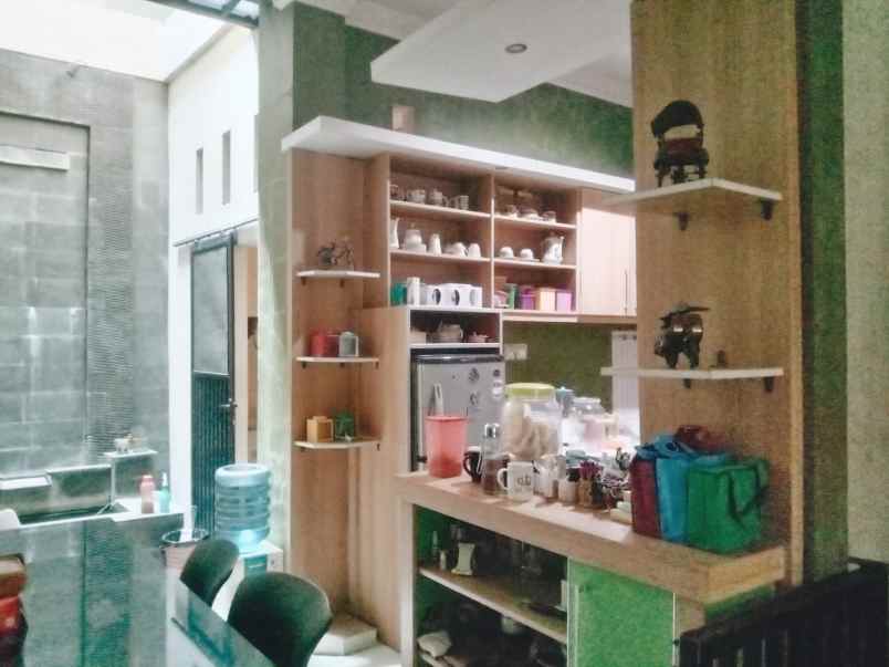 dijual rumah babatan pilang