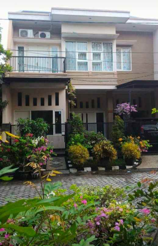 dijual rumah babatan pilang