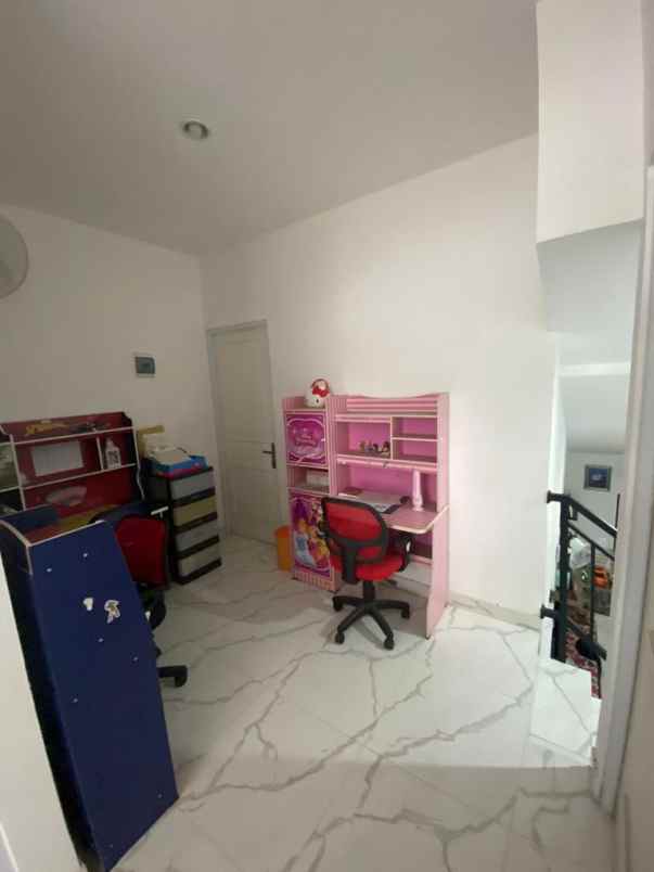 dijual rumah bangun cipta sarana bcs