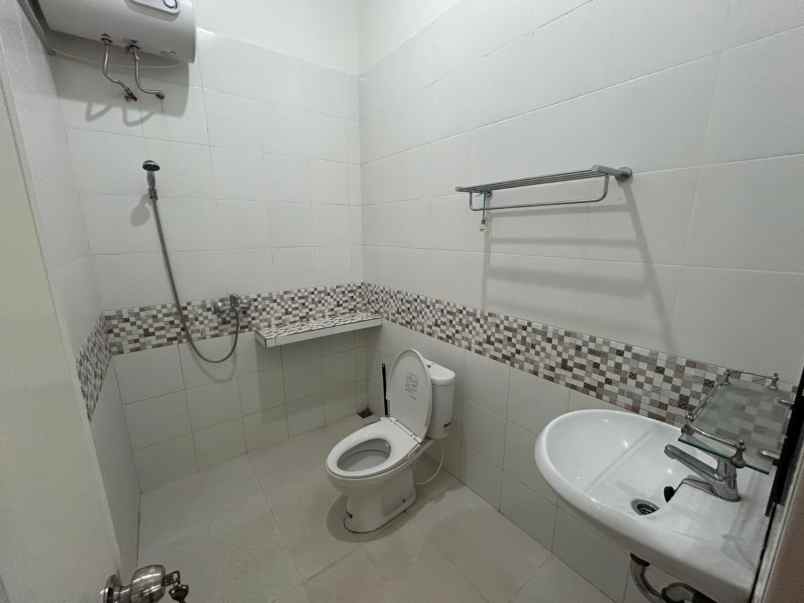 dijual rumah bangunan baru dengan view di salatiga