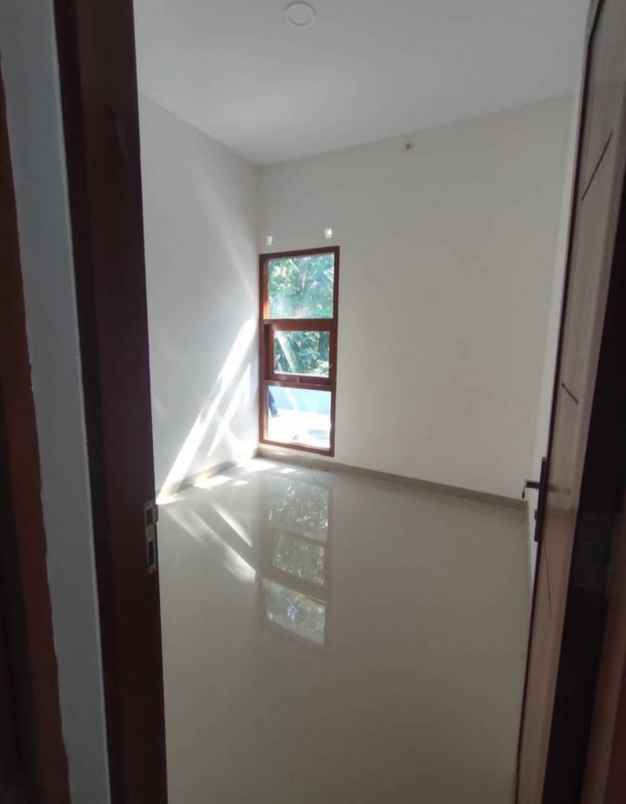 dijual rumah bantul
