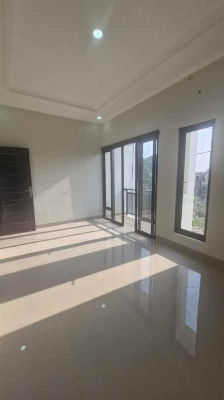 dijual rumah baru di pondok ranggon jakarta timur