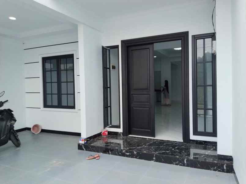 dijual rumah baru pondok kelapa duren sawit