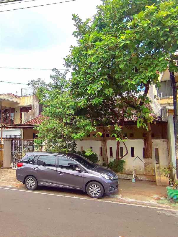 dijual rumah bendungan hilir tanah