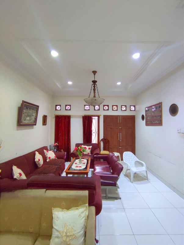dijual rumah bendungan hilir tanah