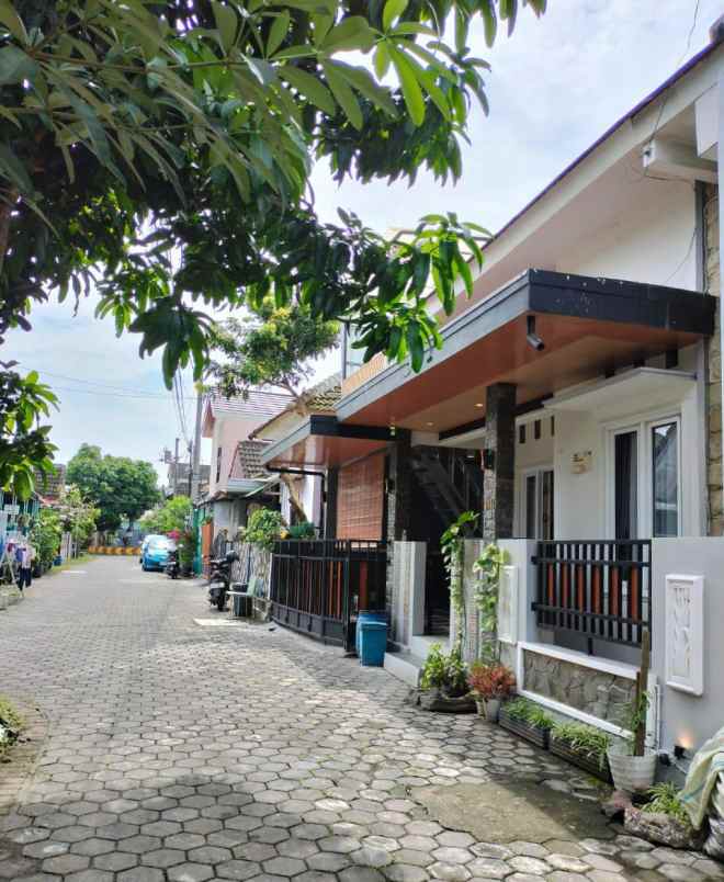 dijual rumah berbah