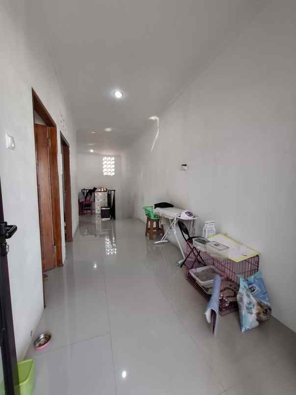 dijual rumah bintara