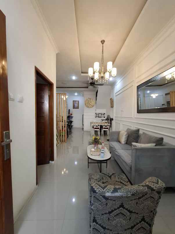dijual rumah bintara