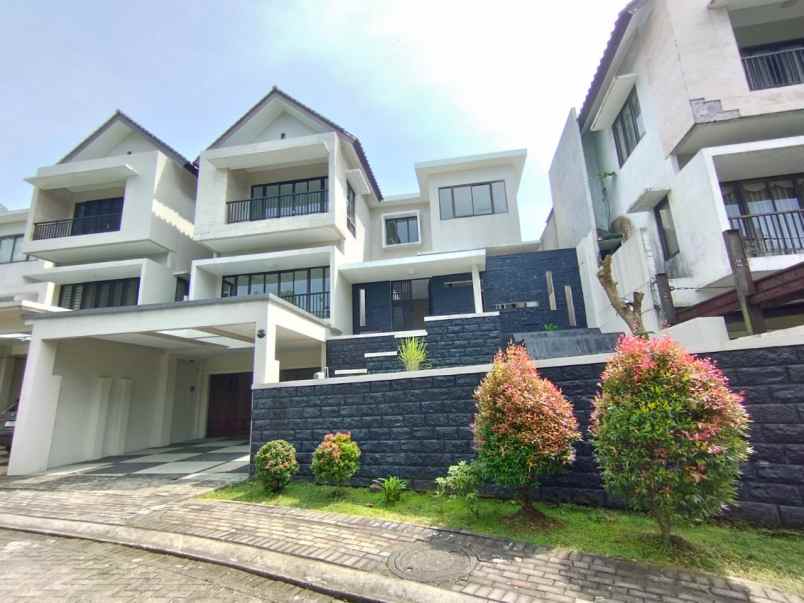 dijual rumah bogor nirwana residence
