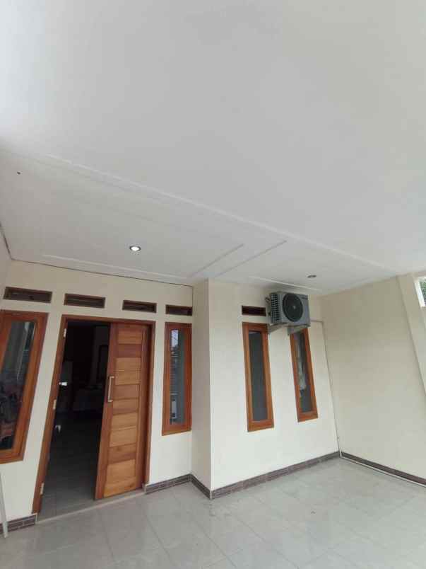dijual rumah bukit kencana citalang