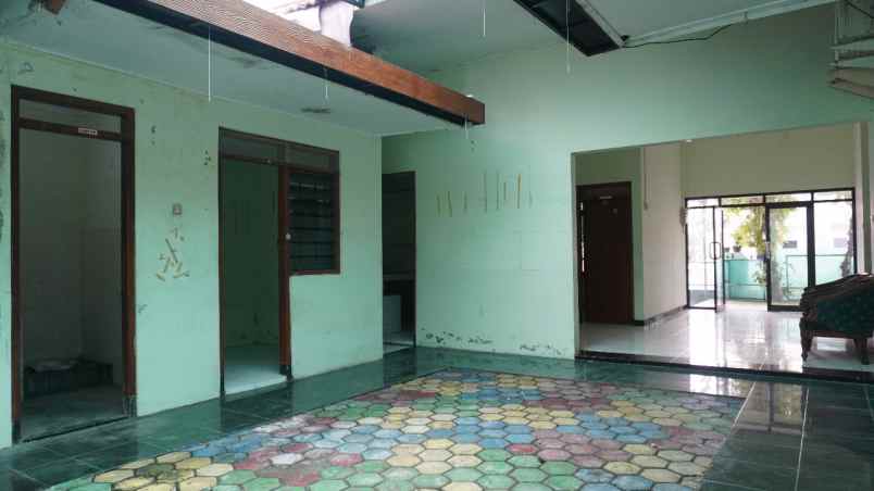 dijual rumah caturtunggal depok sleman