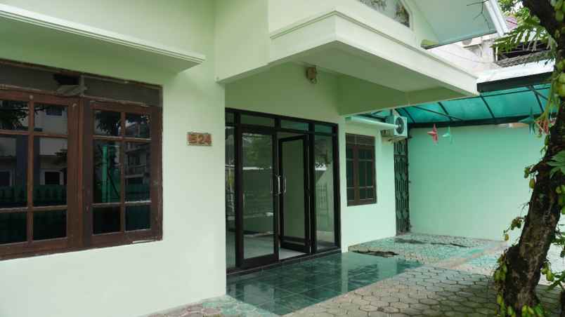 dijual rumah caturtunggal depok sleman