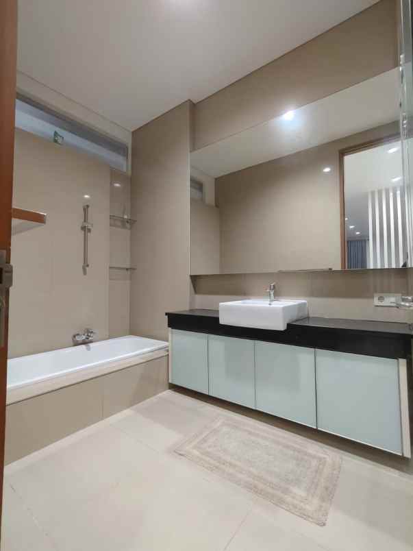 dijual rumah cempaka putih
