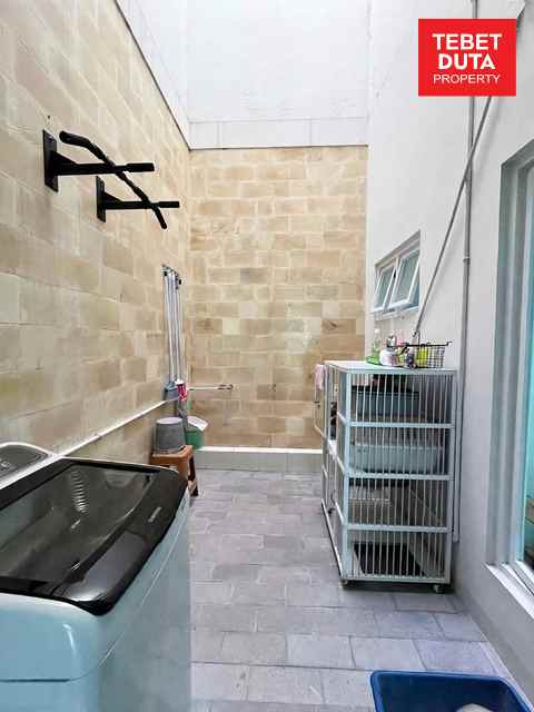 dijual rumah cempaka putih