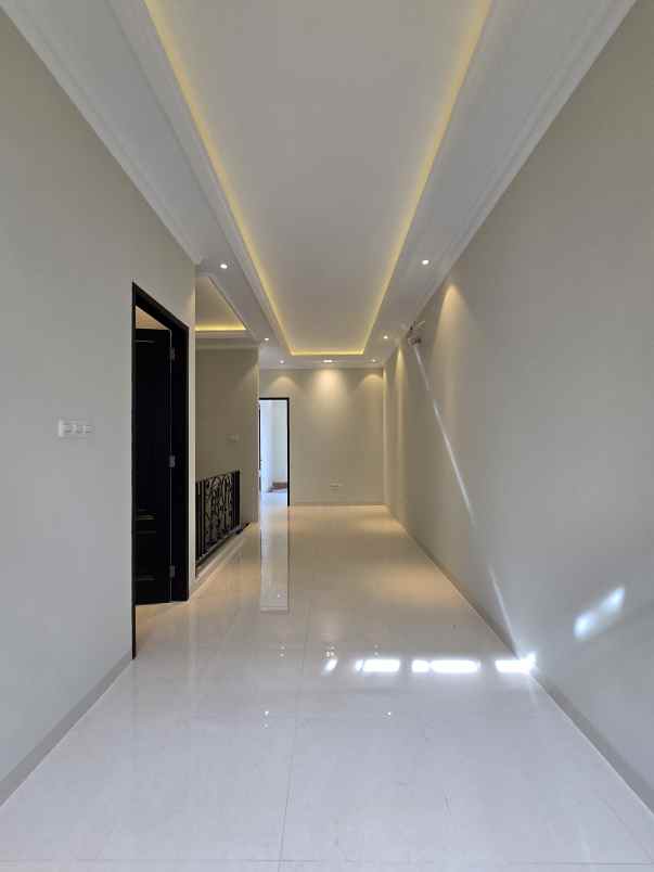 dijual rumah cempaka putih jakpus