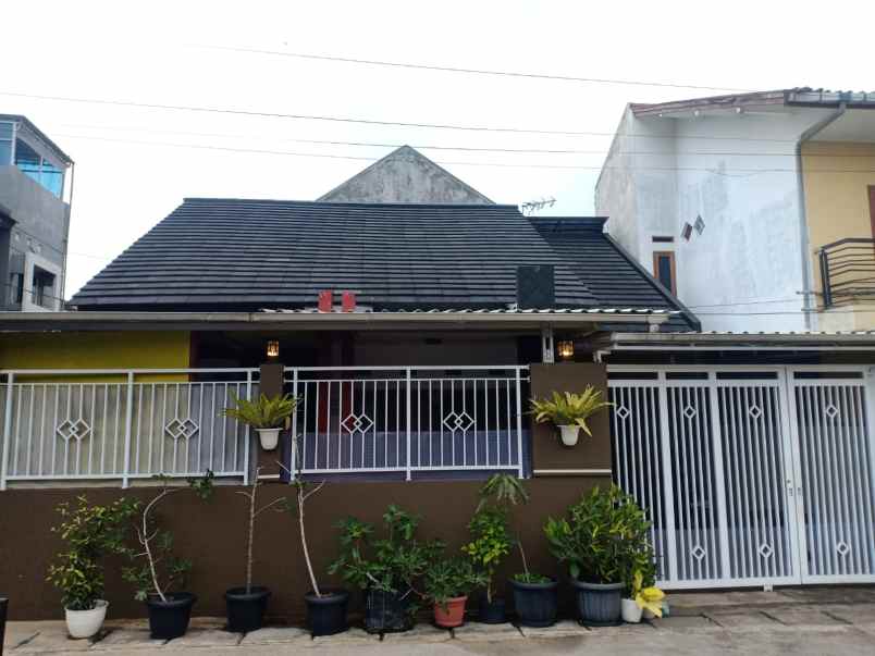 dijual rumah ciawitali