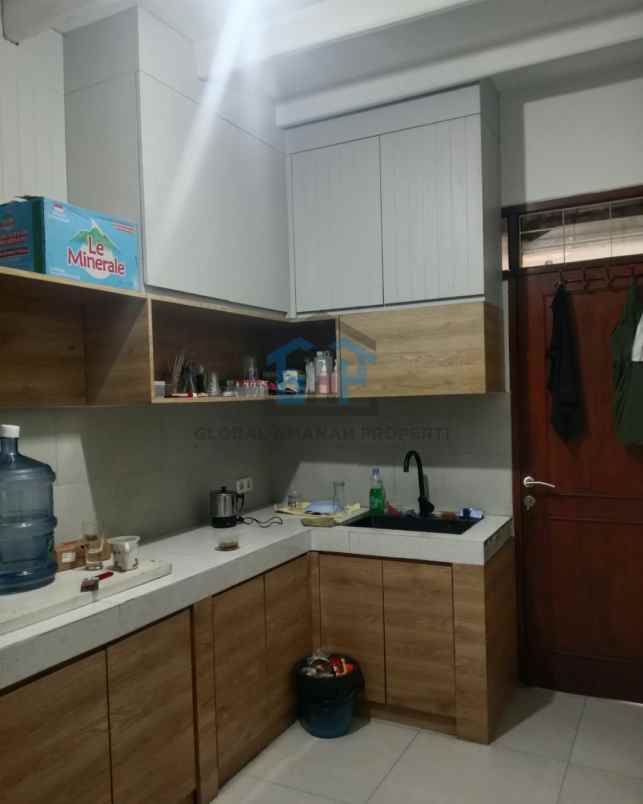 dijual rumah cibabat
