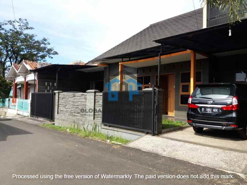dijual rumah cibabat