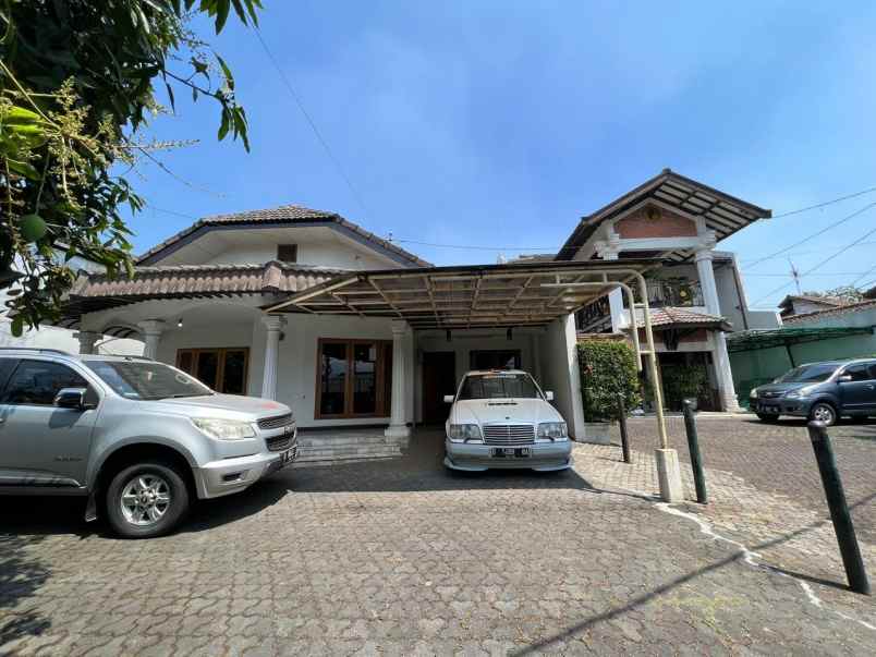 dijual rumah cibeunying kaler