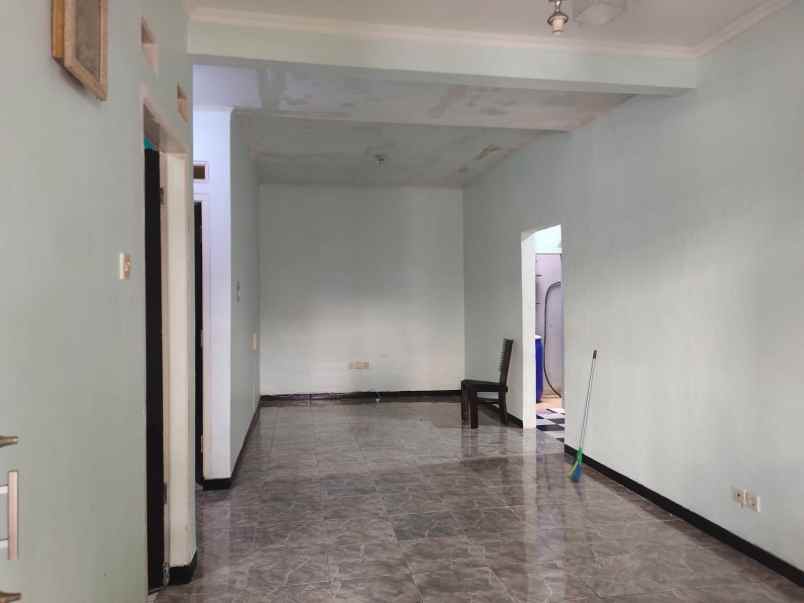 dijual rumah cibubur villa 2