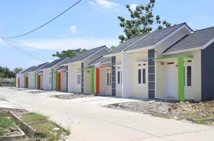 dijual rumah cikahuripan