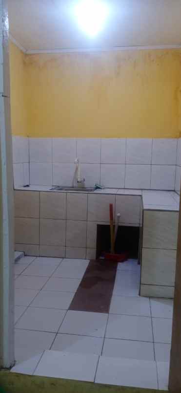 dijual rumah cingcin permata indah