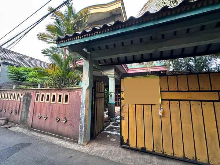 dijual rumah cipedak v