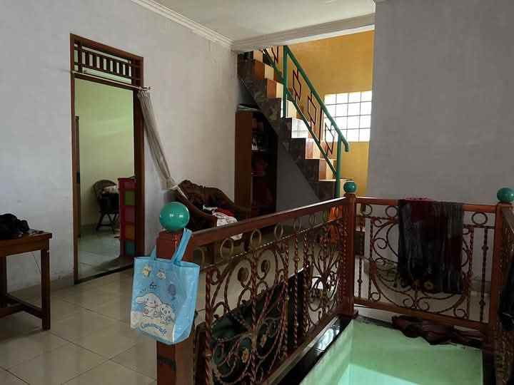 dijual rumah cipedak v