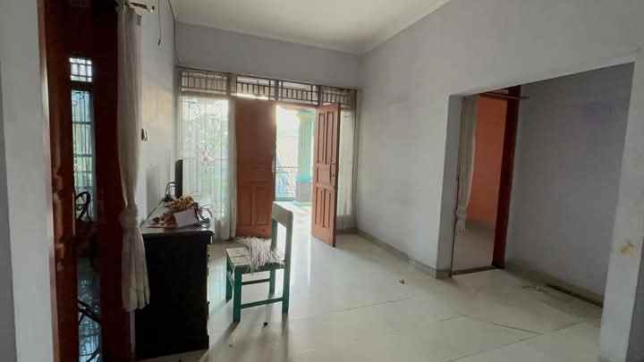 dijual rumah cipedak v