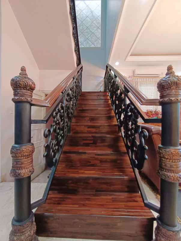 dijual rumah cipinang muara