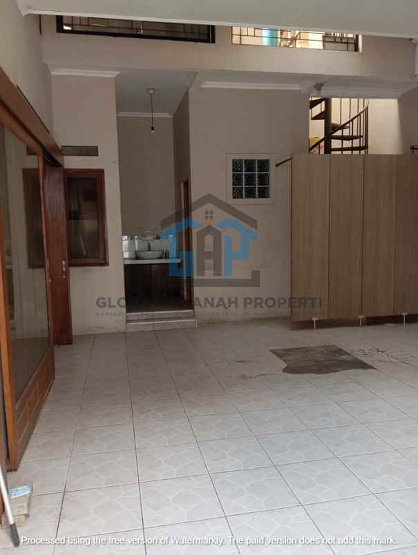 dijual rumah cisangkan