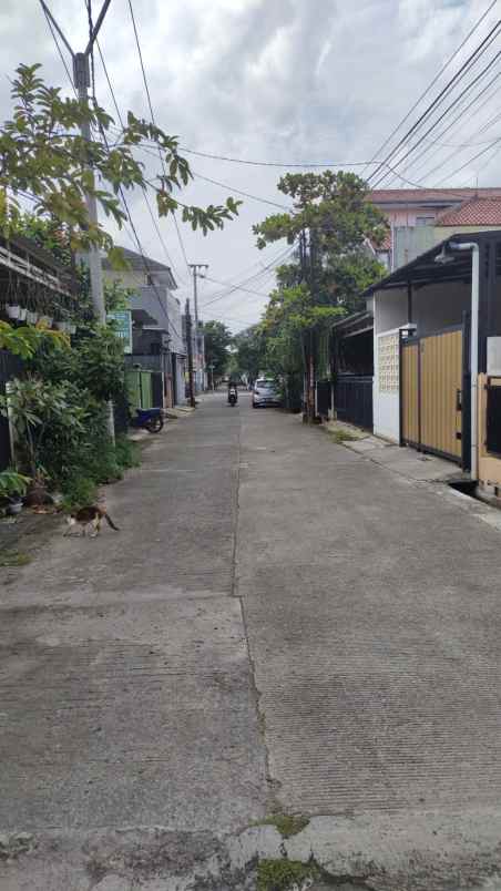 dijual rumah cisaranten kulon