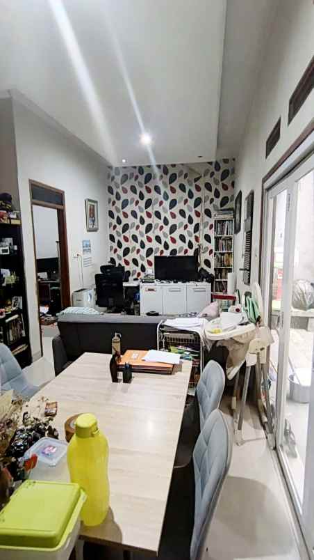 dijual rumah cisaranten kulon