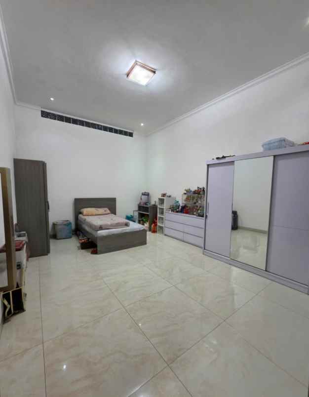 dijual rumah citra 1