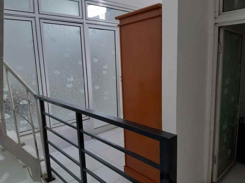 dijual rumah citragran cibubur the