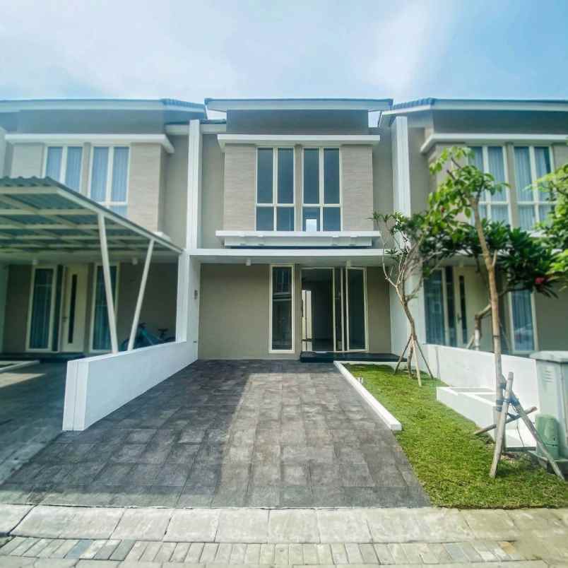 dijual rumah citraland greenlake