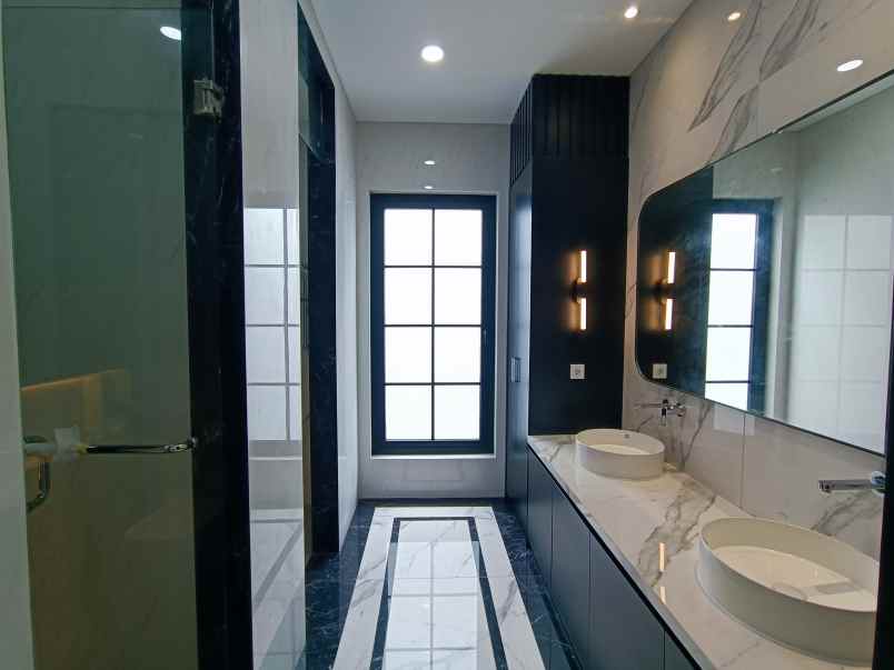 dijual rumah citraland royal park surabaya