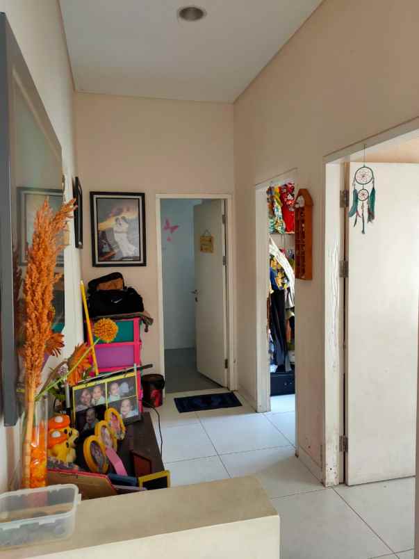 dijual rumah cluster alamanda jakarta