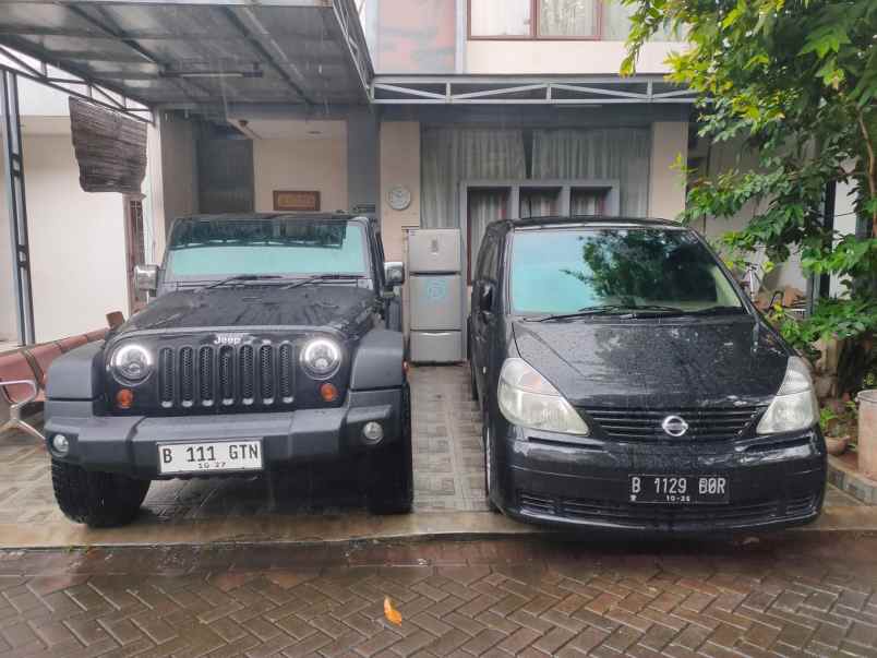 dijual rumah cluster alamanda jakarta