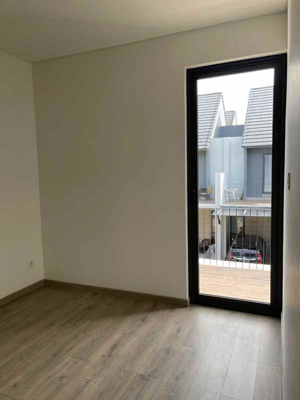 dijual rumah cluster anthia wisteria