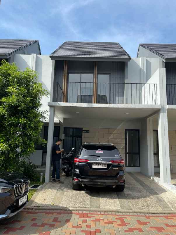 dijual rumah cluster anthia wisteria