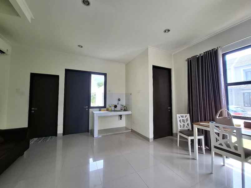 dijual rumah cluster balsa green ara