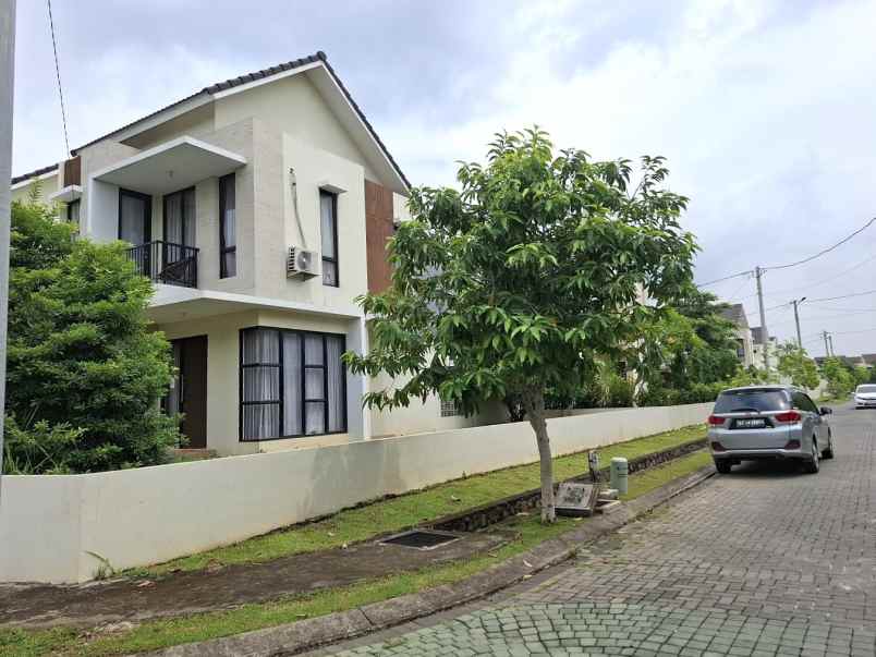 dijual rumah cluster balsa green ara